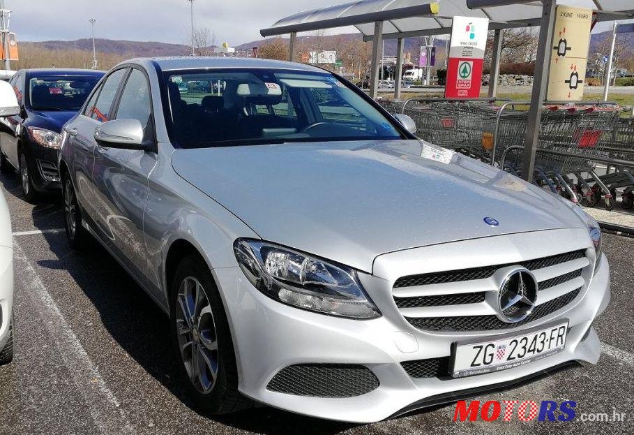 2015' Mercedes-Benz C-Klasa 220 D photo #2