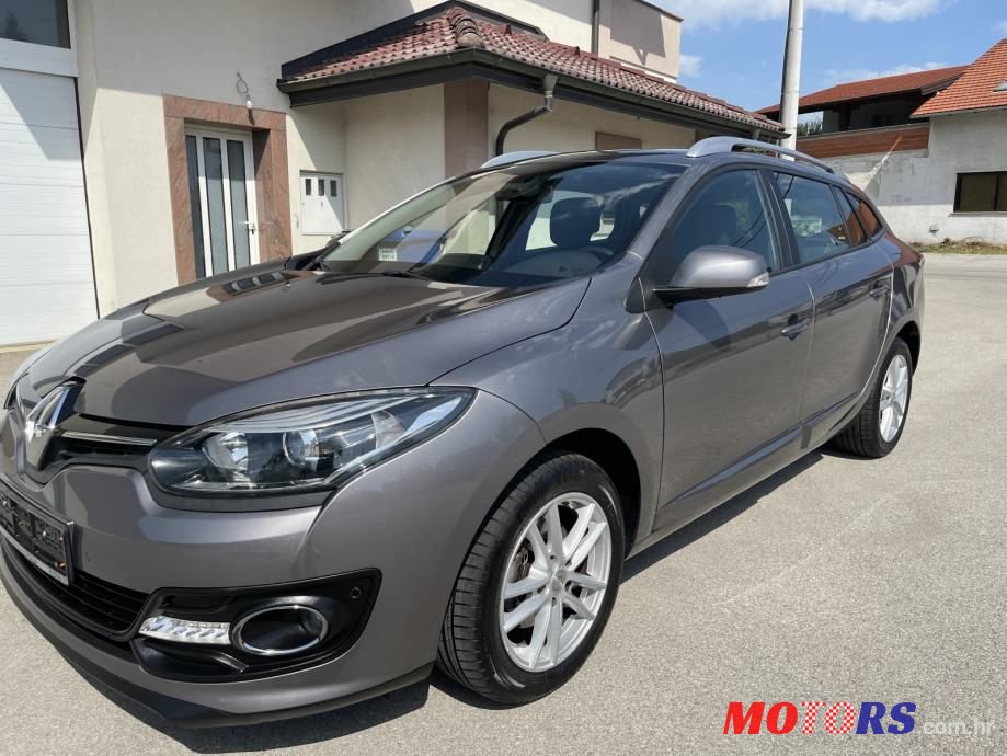 2014' Renault Megane Grandtour photo #1