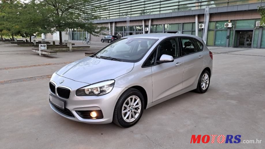 2015' BMW Serija 2 216D photo #4