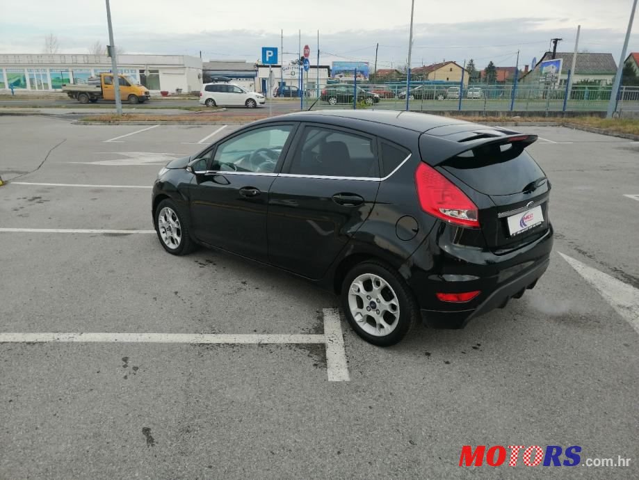 2012' Ford Fiesta 1,6 photo #2