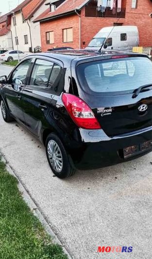 2013' Hyundai i20 1,4 Crdi photo #3