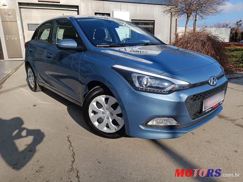 2017' Hyundai i20 1,4 Crdi photo #2