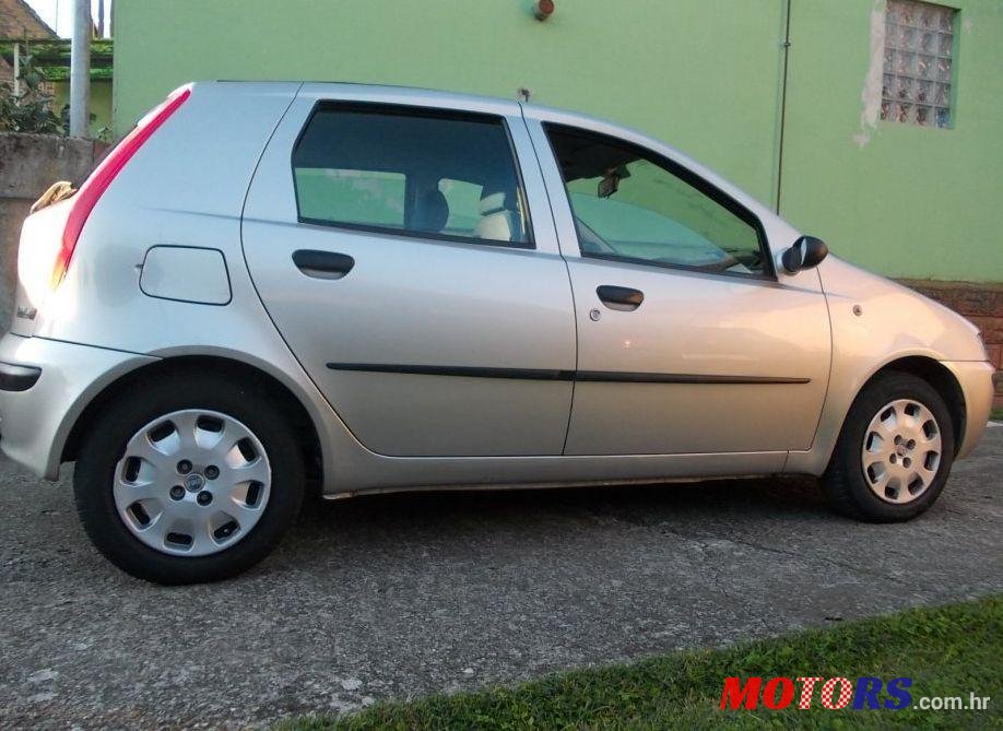 2002' Fiat Punto 1,2 Sx photo #1