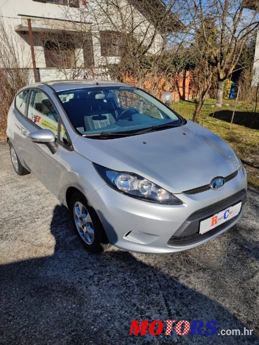 2010' Ford Fiesta 1,6 photo #2