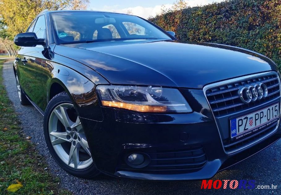 2011' Audi A4 Avant 2,0 Tdi photo #1