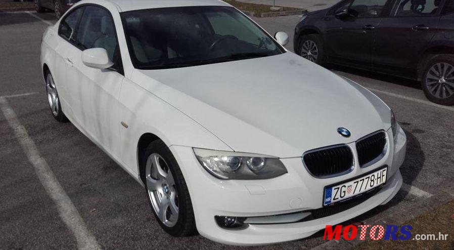 2011' BMW Serija 3 Coupe 320D photo #1