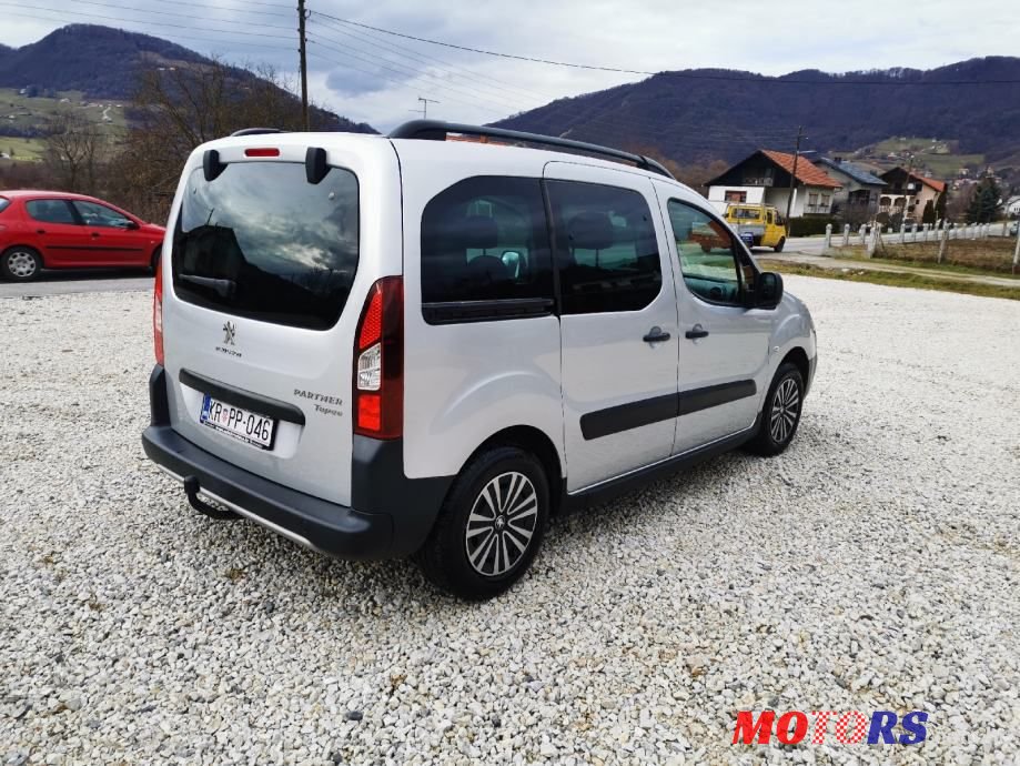 2017' Peugeot Partner photo #6