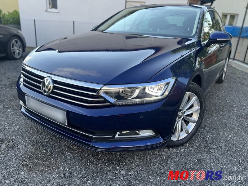 2015' Volkswagen Passat photo #1