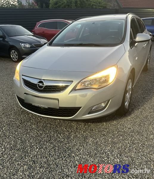 2012' Opel Astra 1,7 Cdti Sport photo #1