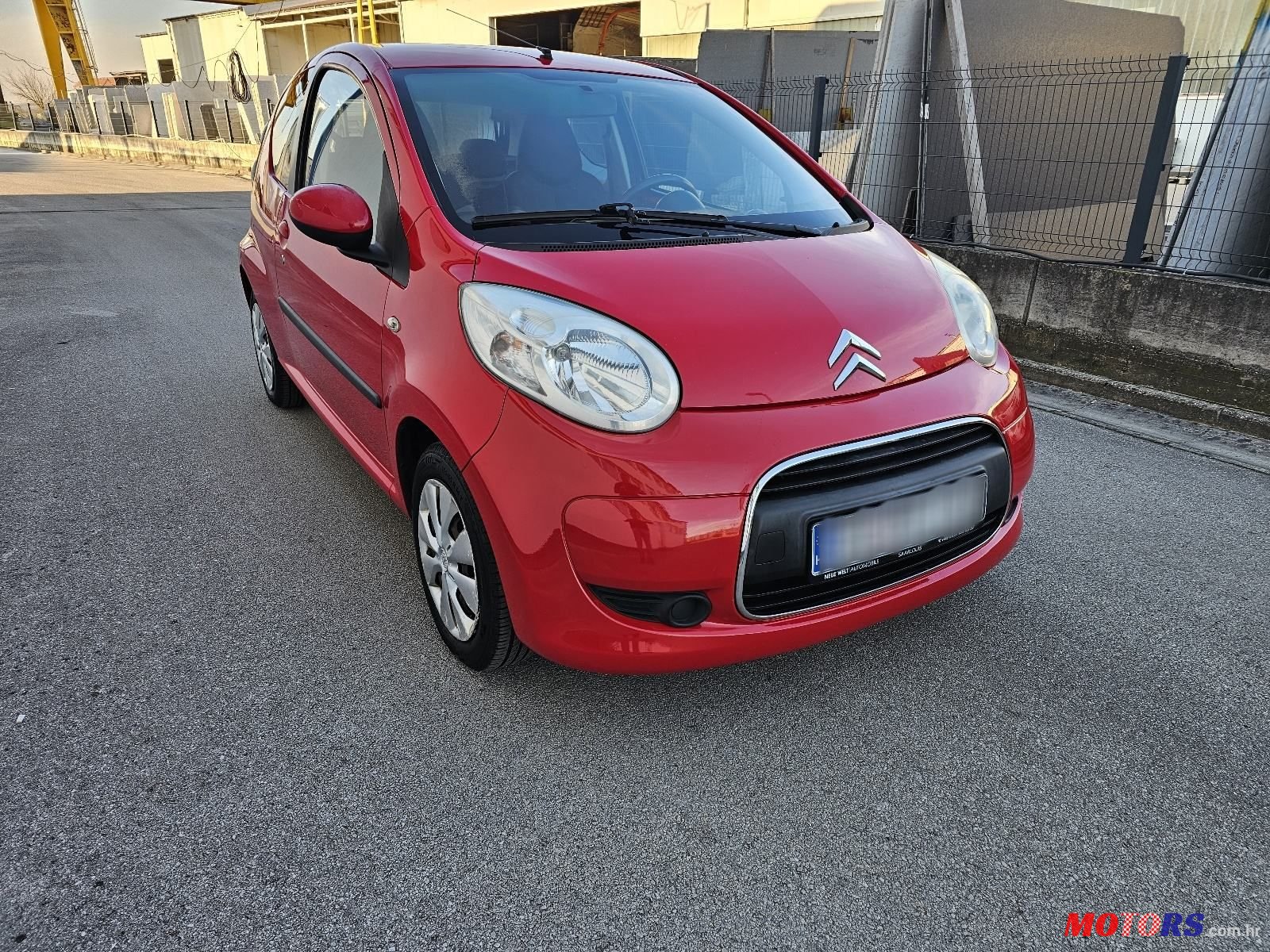 2009' Citroen C1 1,0 Benzin photo #3