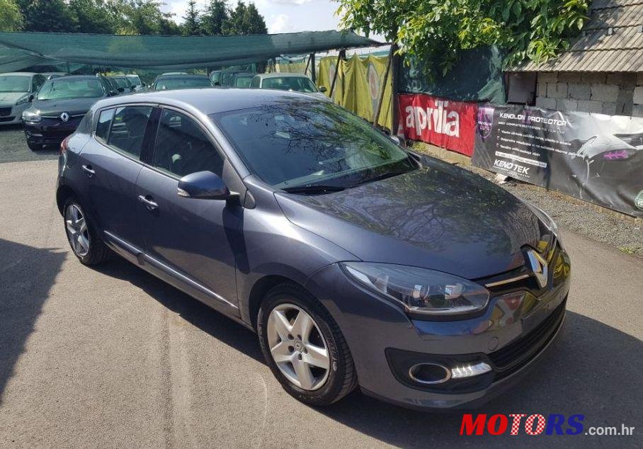 2015' Renault Megane Dci photo #2