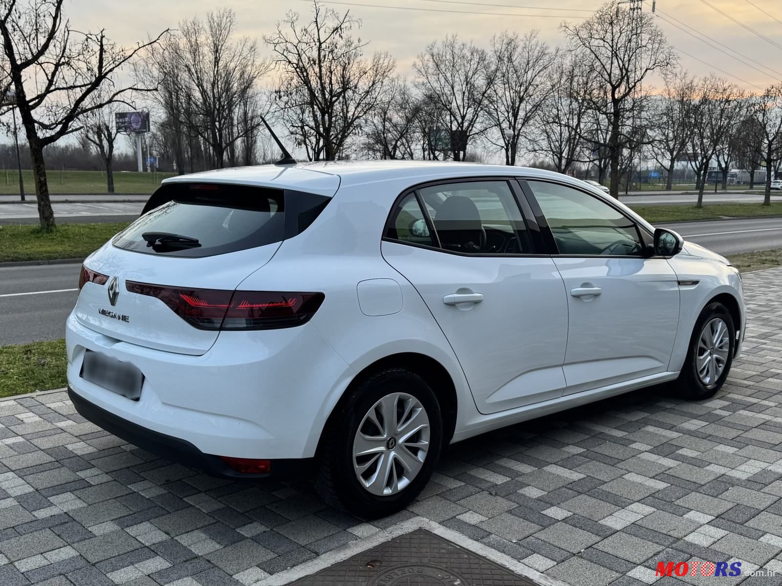 2020' Renault Megane Dci photo #5