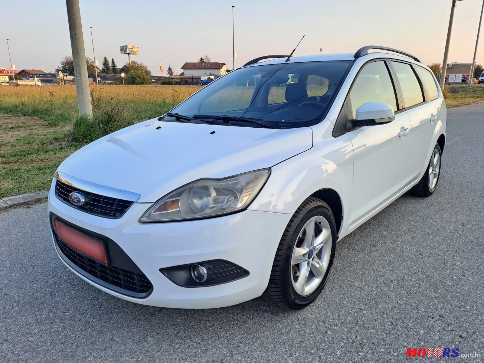 2008' Ford Focus Karavan photo #1