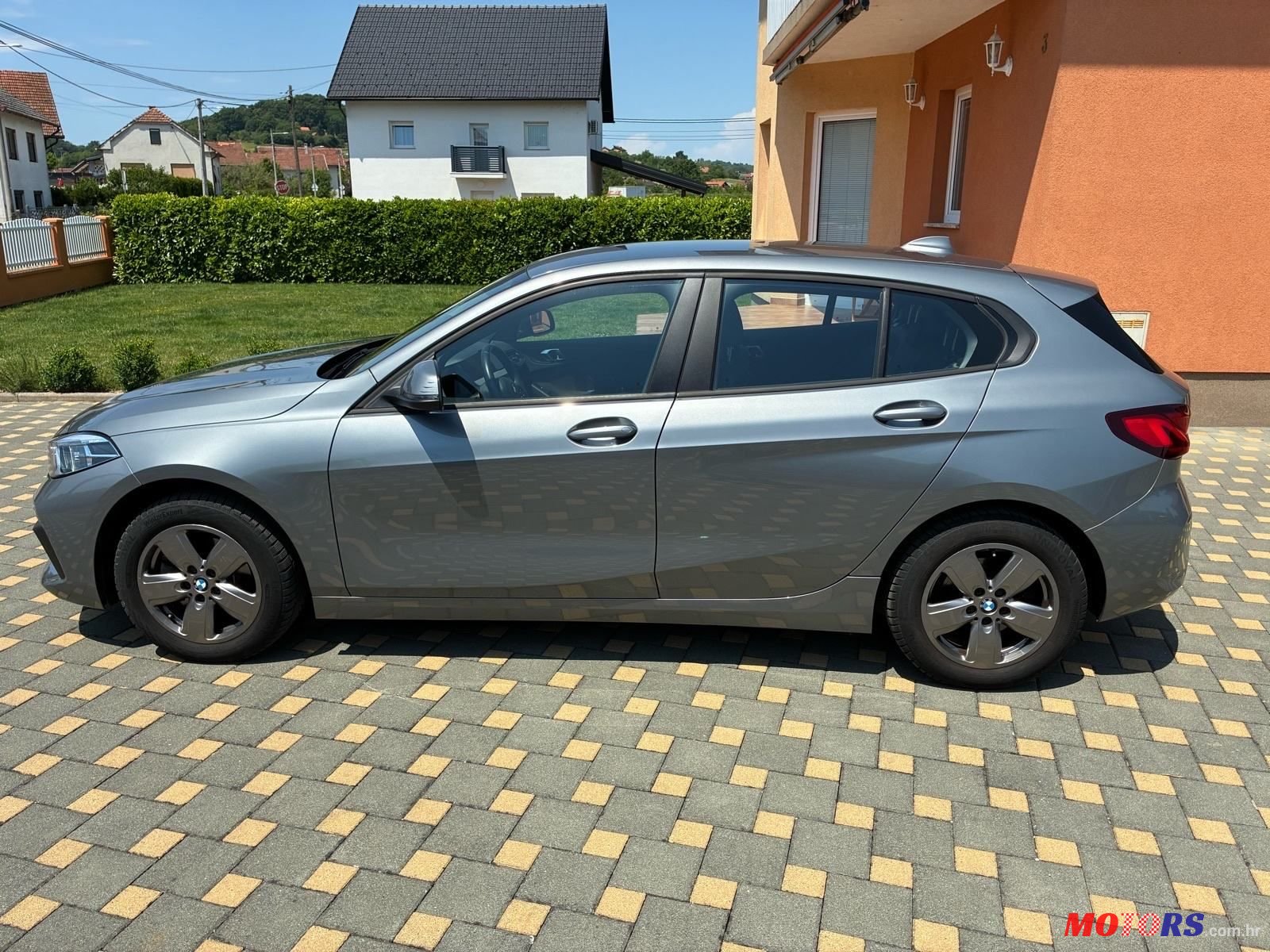 2022' BMW Serija 1 116D photo #6