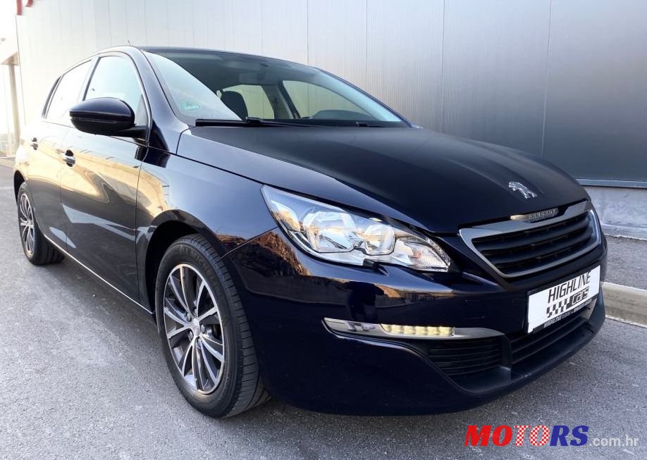 2015' Peugeot 308 1,6 Bluehdi photo #1