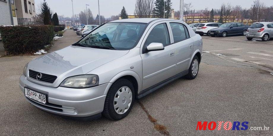2003' Opel Astra 1,6 I photo #1