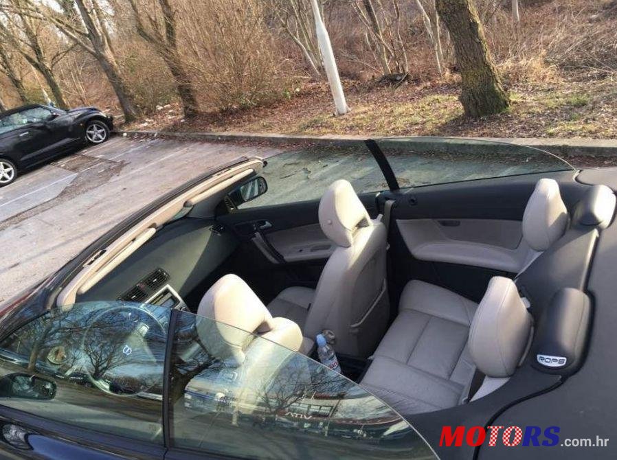 2007' Volvo C70 2,4 I photo #1