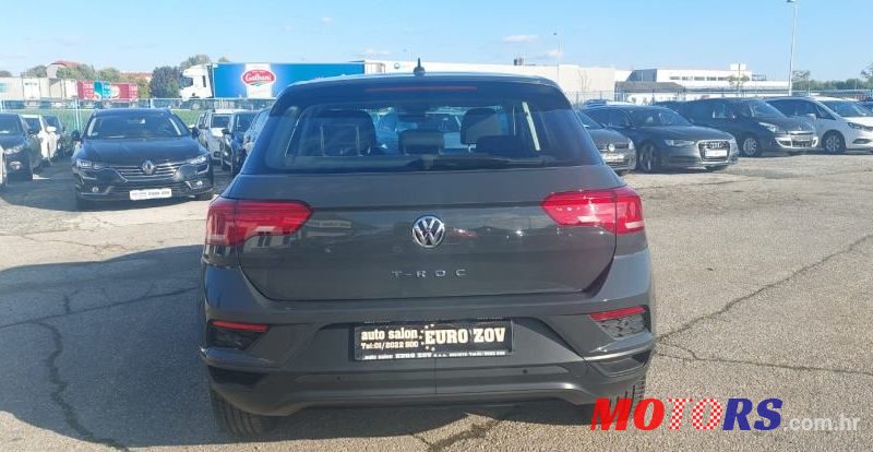 2019' Volkswagen T-Roc 1,0 Tsi photo #2