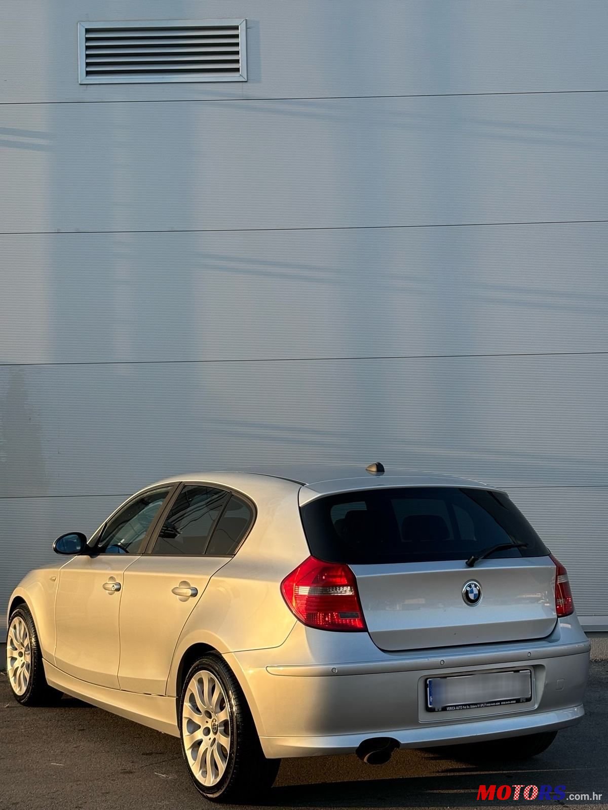 2008' BMW Serija 1 118D photo #5