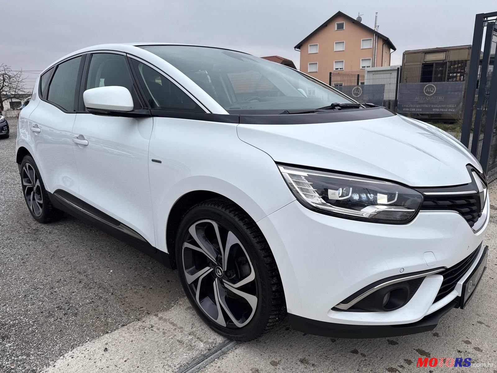 2017' Renault Scenic Dci 110 photo #2