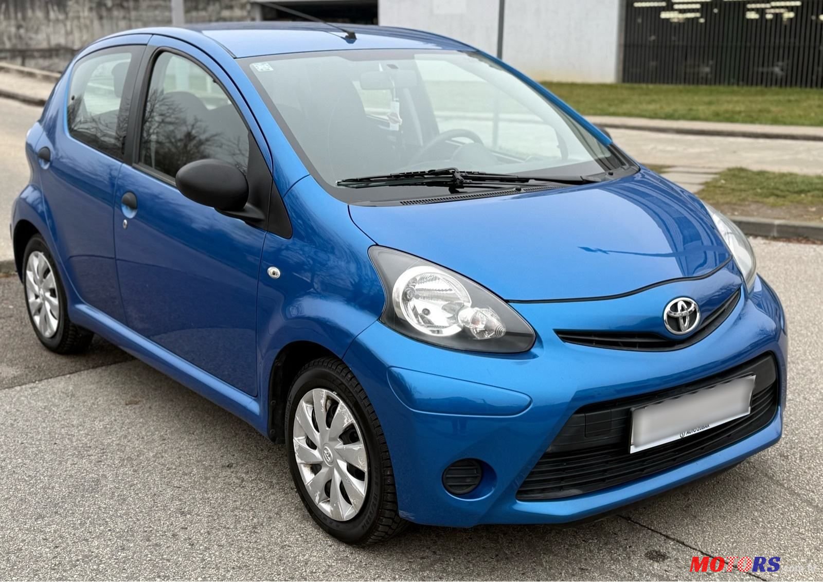 2013' Toyota Aygo 1,0 Vvt-I photo #1