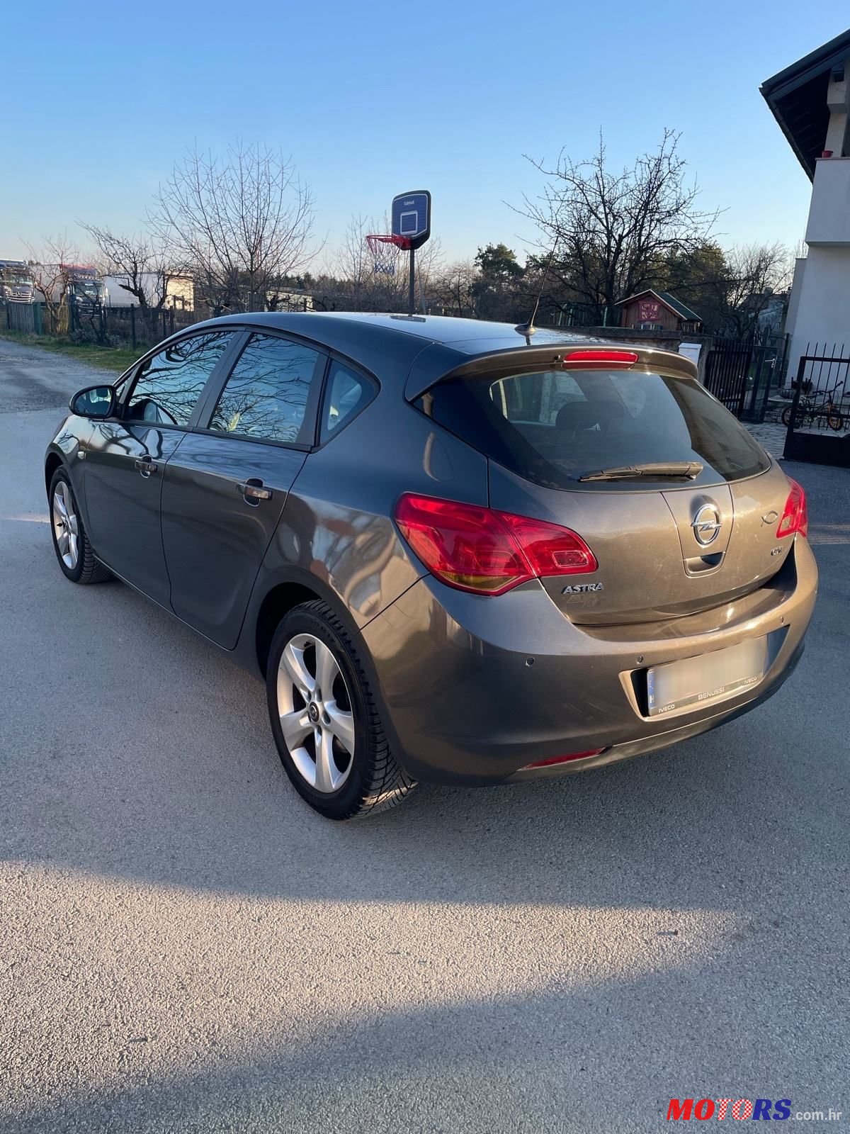 2010' Opel Astra 1,7 Cdti photo #4