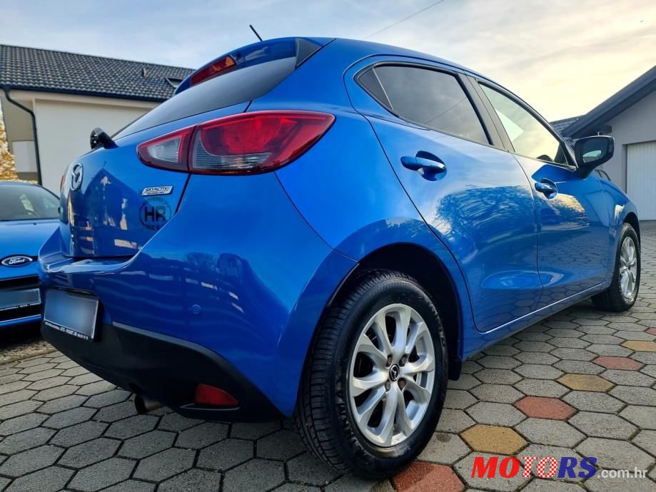 2015' Mazda 2 G90 Challenge photo #5
