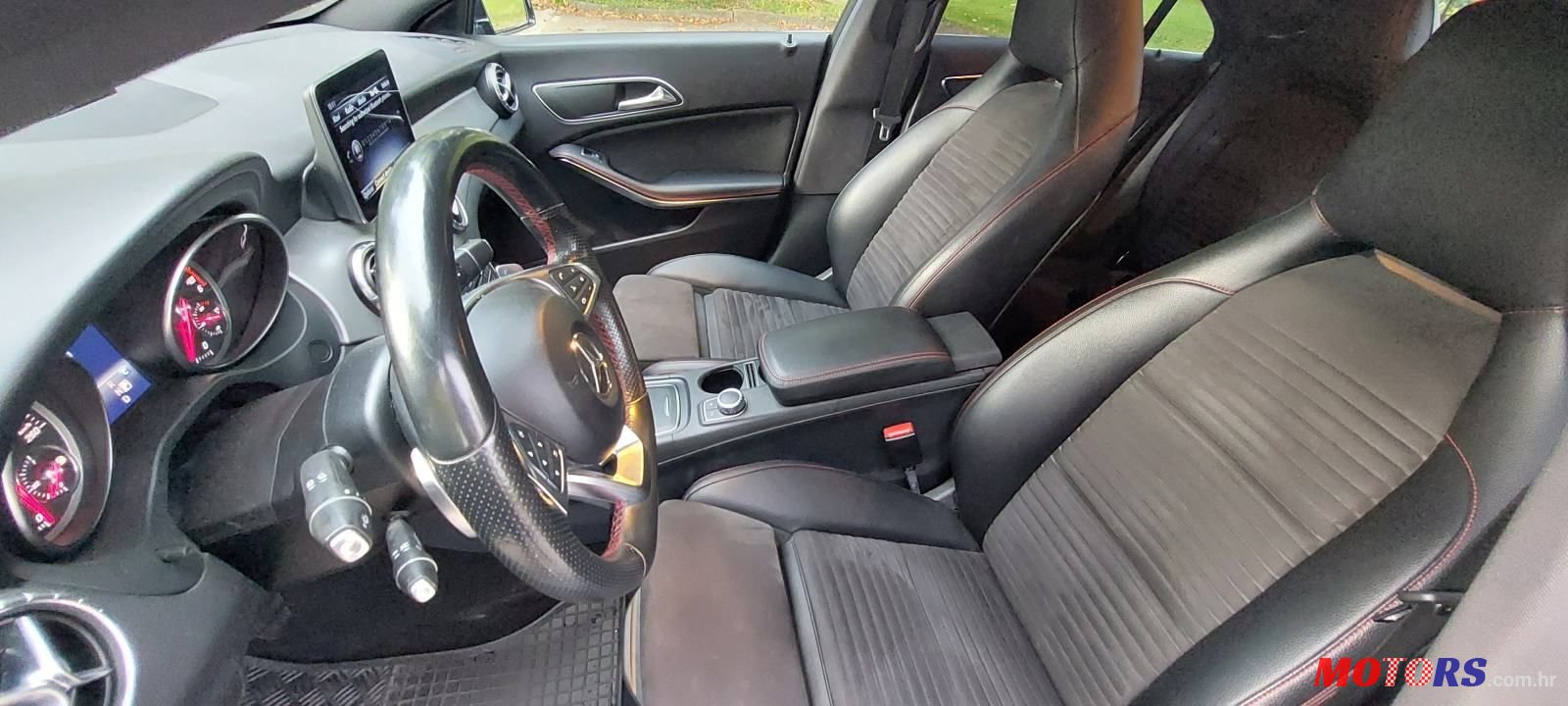 2018' Mercedes-Benz Cla Klasa 200 D photo #1