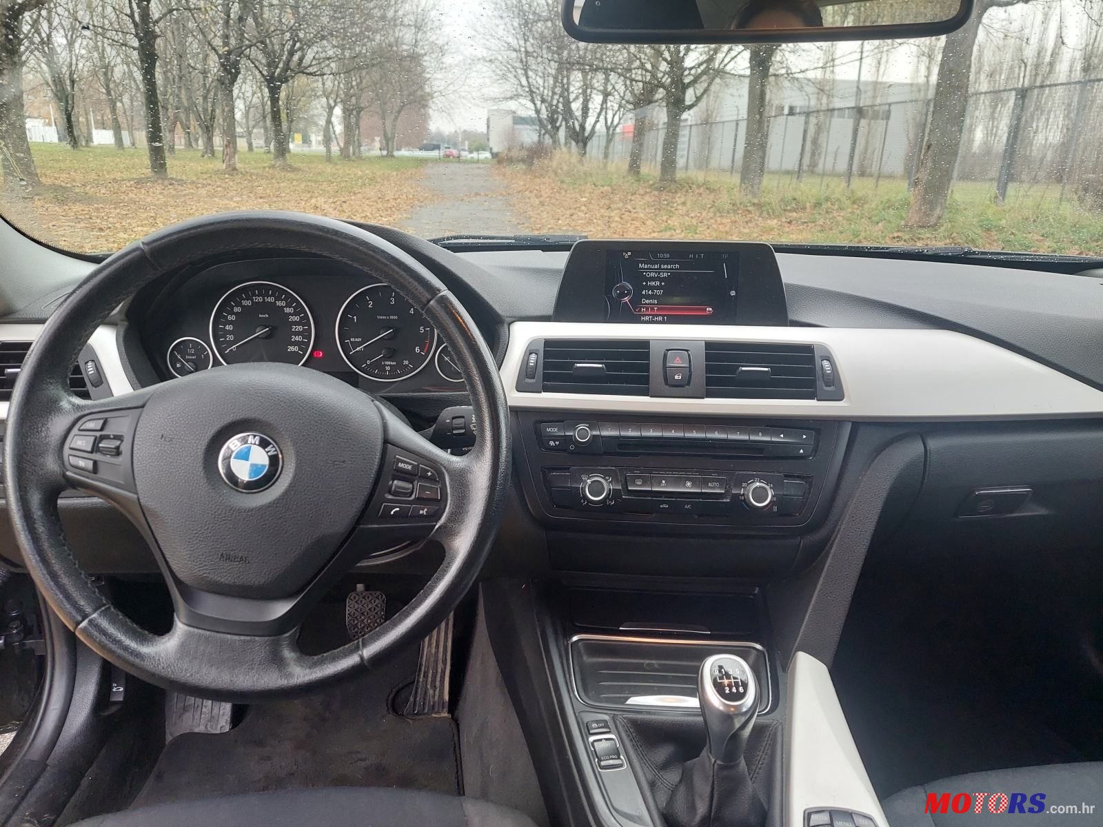 2014' BMW Serija 3 316D photo #4