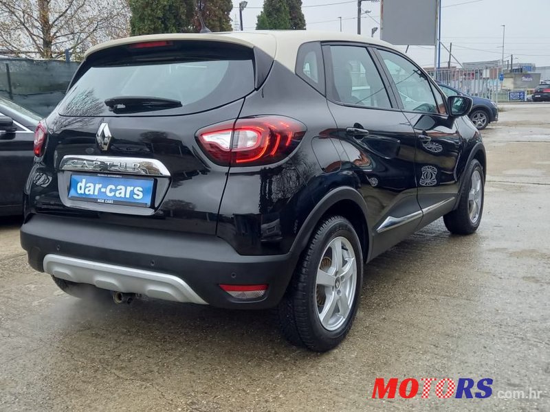 2019' Renault Captur Tce photo #4