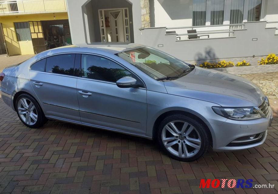2014' Volkswagen Passat CC 2,0 Tdi Bmt photo #1