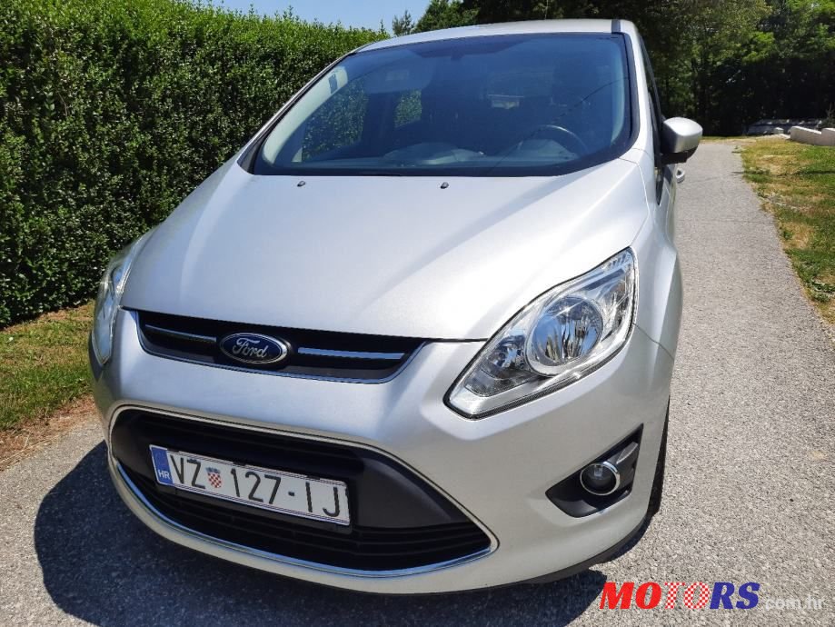 2012' Ford C-MAX photo #5