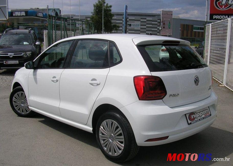 2015' Volkswagen Polo 1,4 Tdi Bmt photo #2