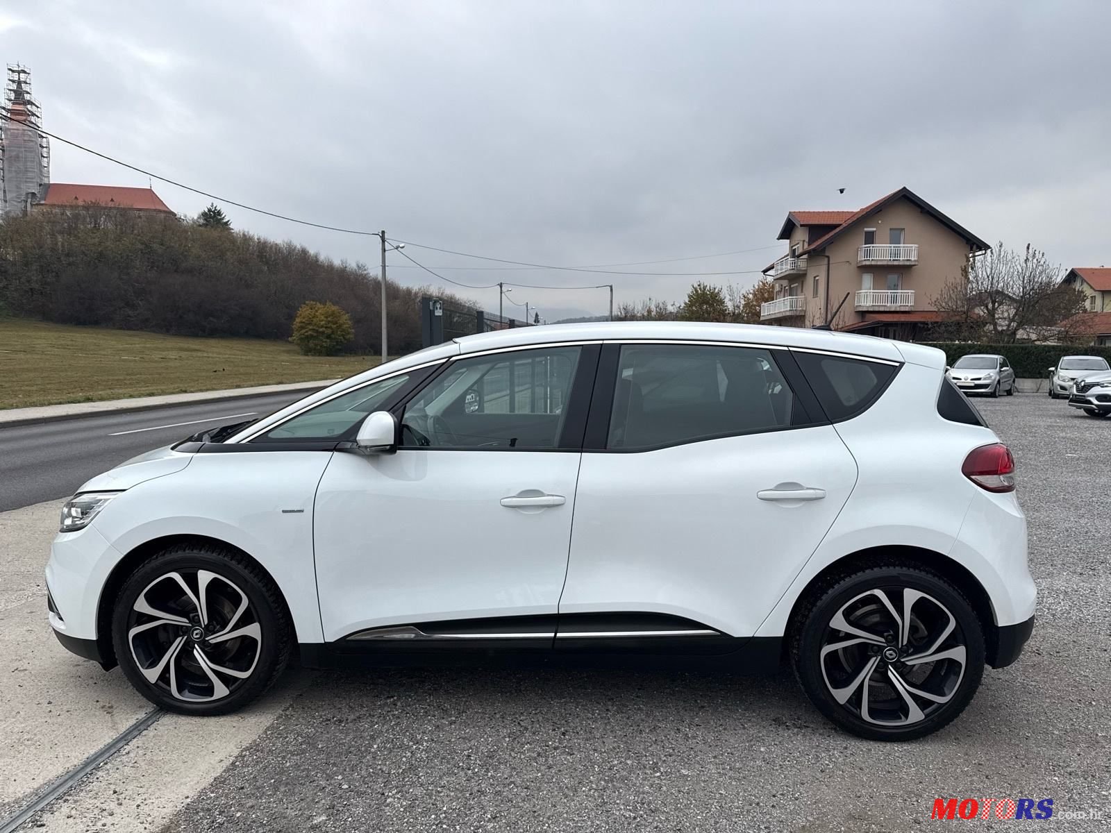 2017' Renault Scenic Dci 110 photo #5