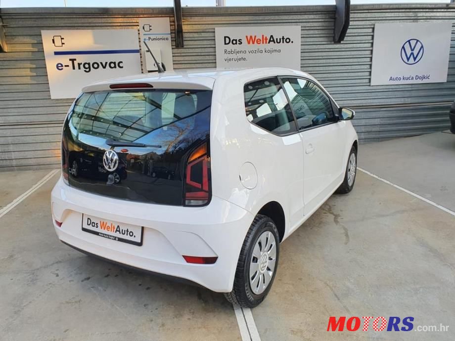 2017' Volkswagen Up! 1,0 Tsi photo #3