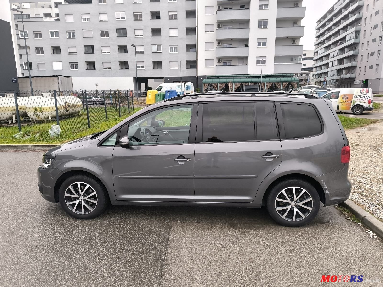 2013' Volkswagen Touran 1,6 Tdi photo #1