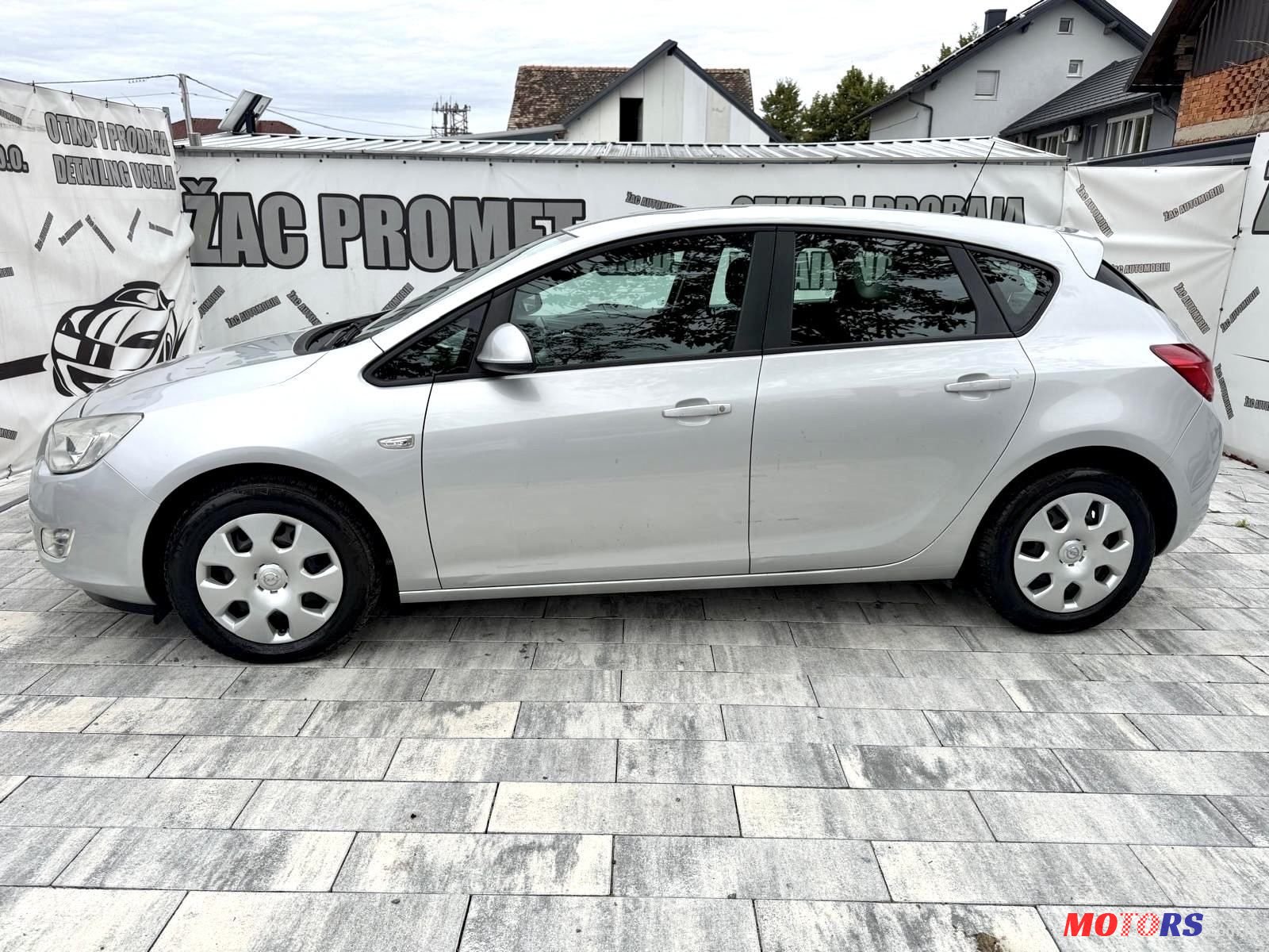 2011' Opel Astra 1,6 photo #4