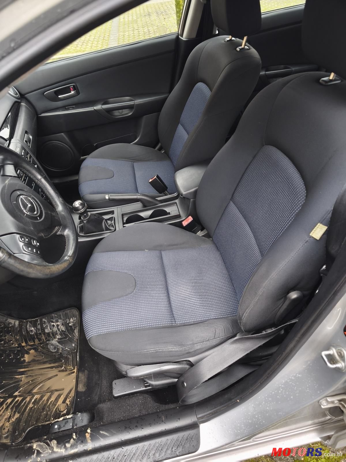 2005' Mazda 3 1.6 I photo #4