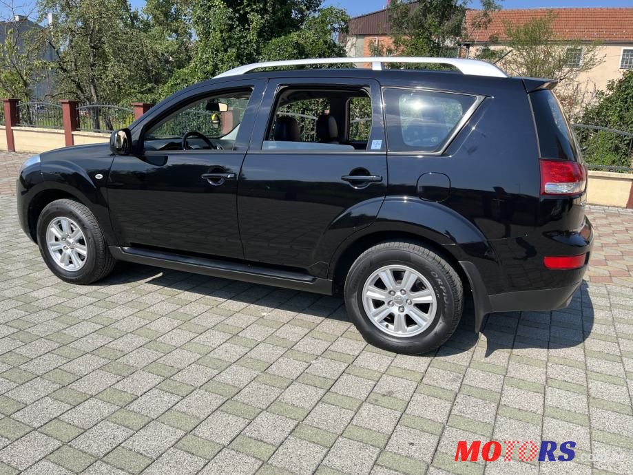 2010' Citroen C-Crosser 2,4 photo #1