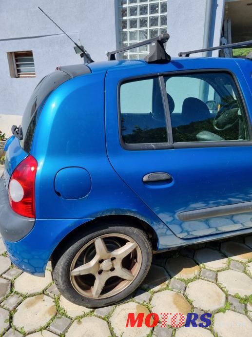 2002' Renault Clio 1,2 photo #2