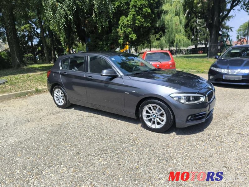 2017' BMW Serija 1 116D photo #3