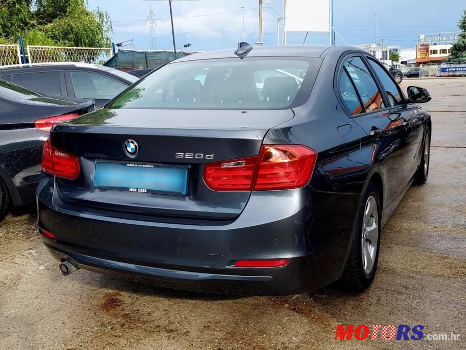 2012' BMW Serija 3 320D photo #6