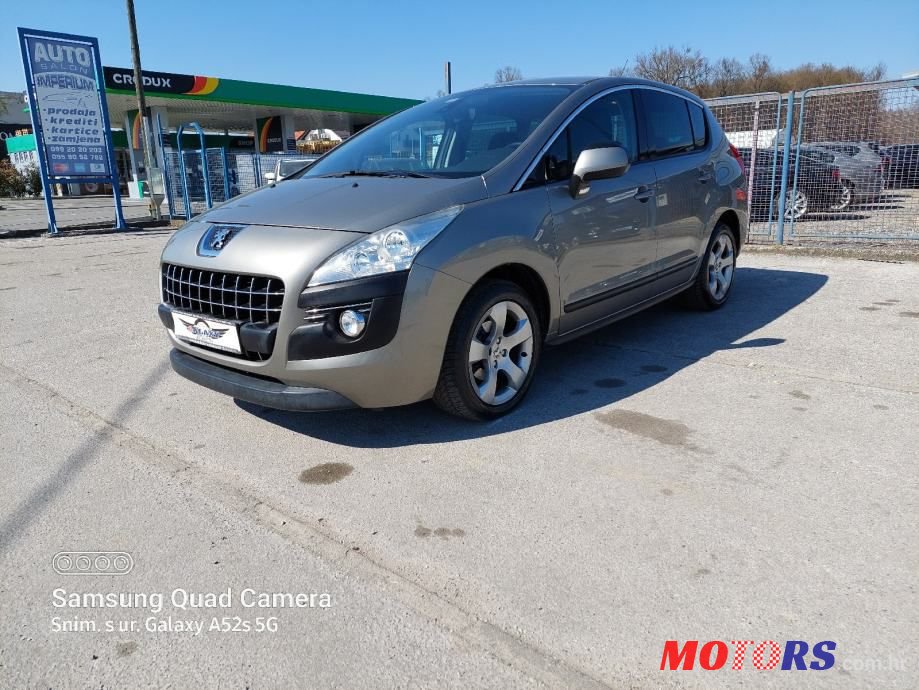 2011' Peugeot 3008 1,6 Hdi photo #1