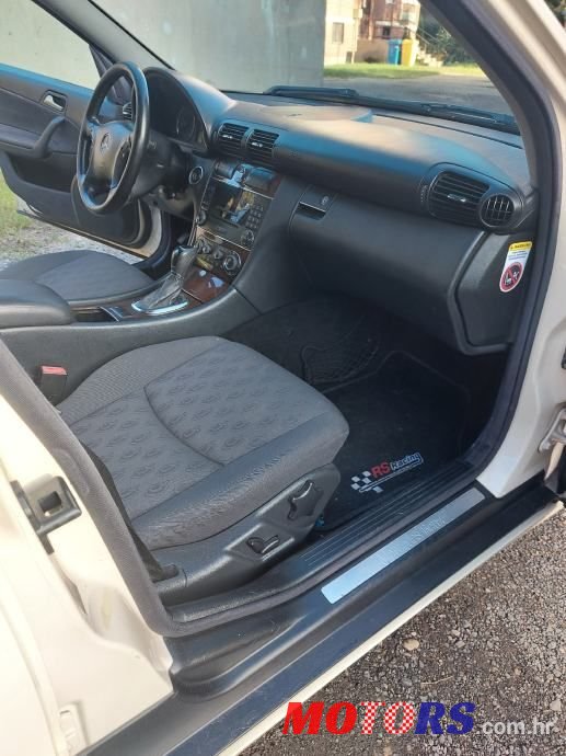 2007' Mercedes-Benz C-Klasa 220 Cdi T photo #6