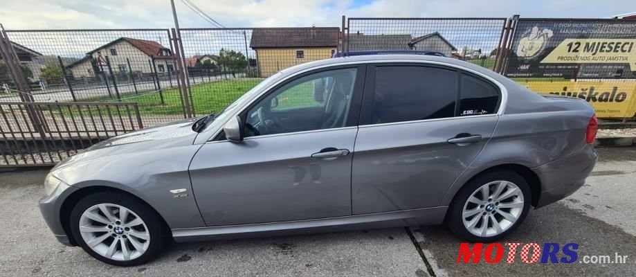 2009' BMW Serija 3 330Xd photo #5