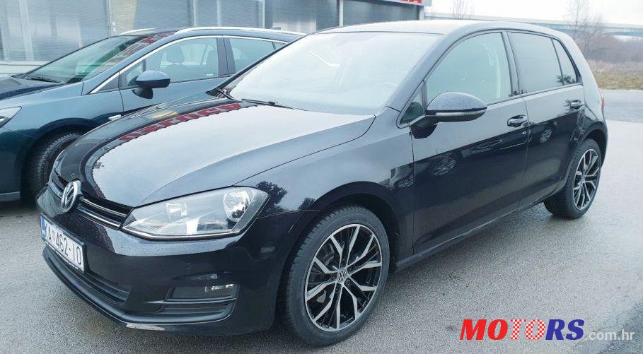 2013' Volkswagen Golf VII 1,6 Tdi Bmt photo #1