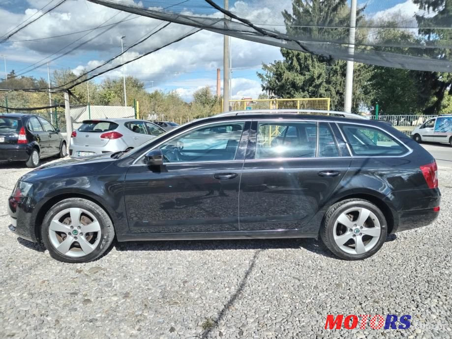 2015' Skoda Octavia Combi photo #2