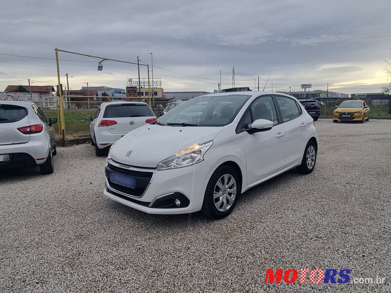 2017' Peugeot 208 1,6 Bluehdi photo #2