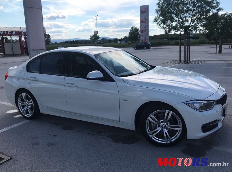 2013' BMW Serija 3 320D photo #1