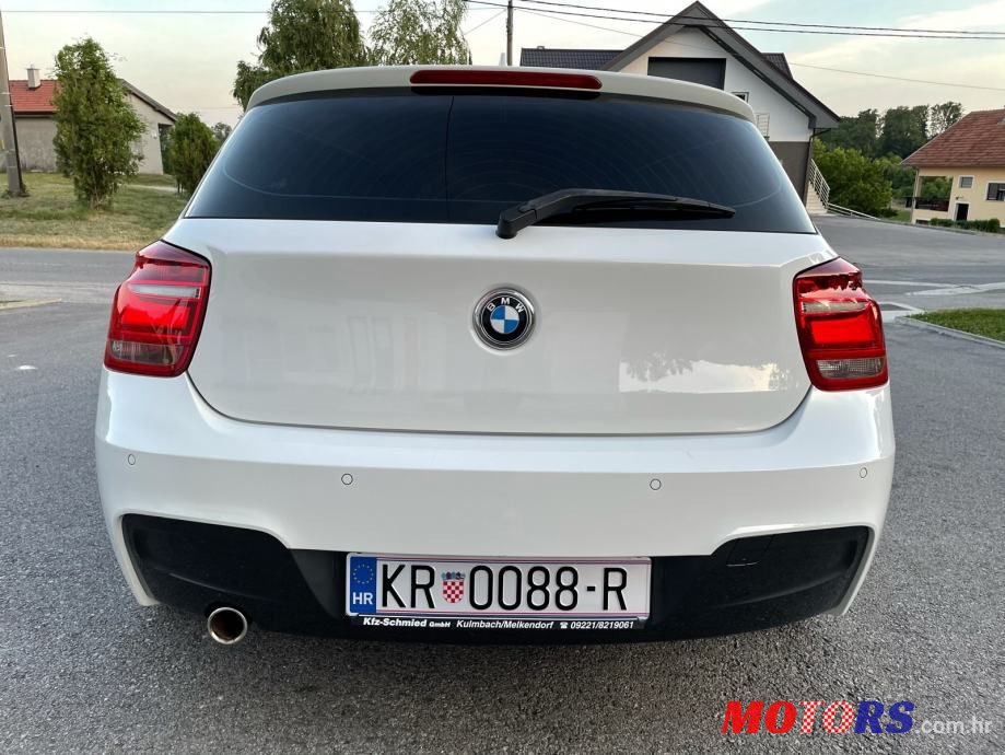 2013' BMW Serija 1 120D photo #6